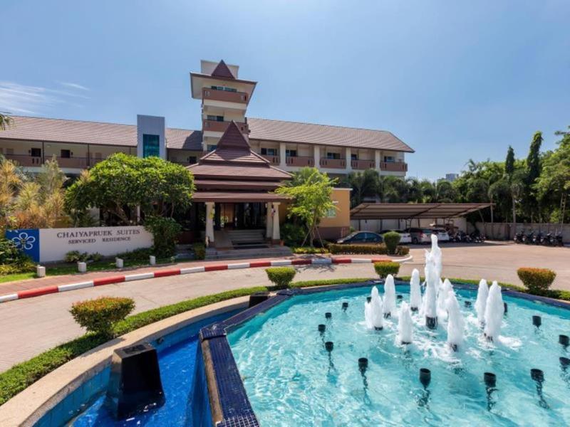 Chaiyapruek Suites Джомтьен Экстерьер фото